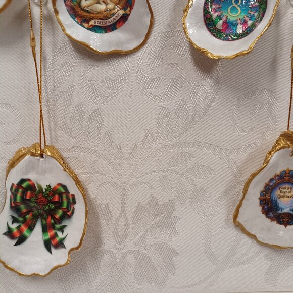 Glorious Gold #3 12 Days of Christmas Oyster Shell Ornaments + 2 Bonus Ornaments - Picture 5 of 7